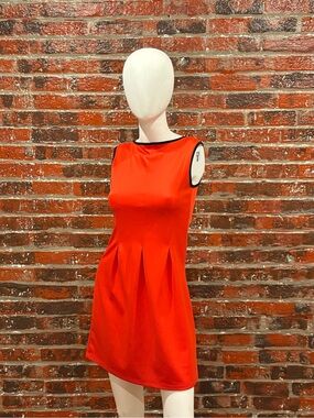 Lucky Lady Sleeveless Red Pleated Midi Dress with Contrast Trim